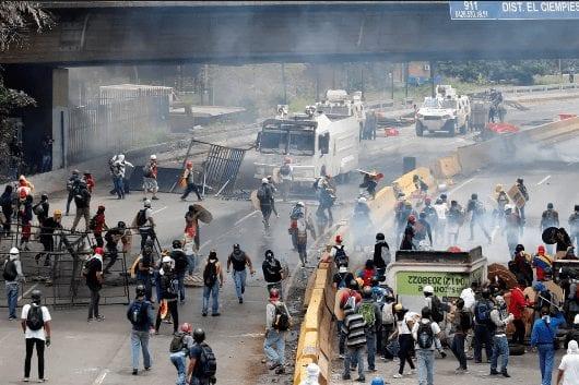 Venezuela deve ter mais um dia de protestos convocados por oposição