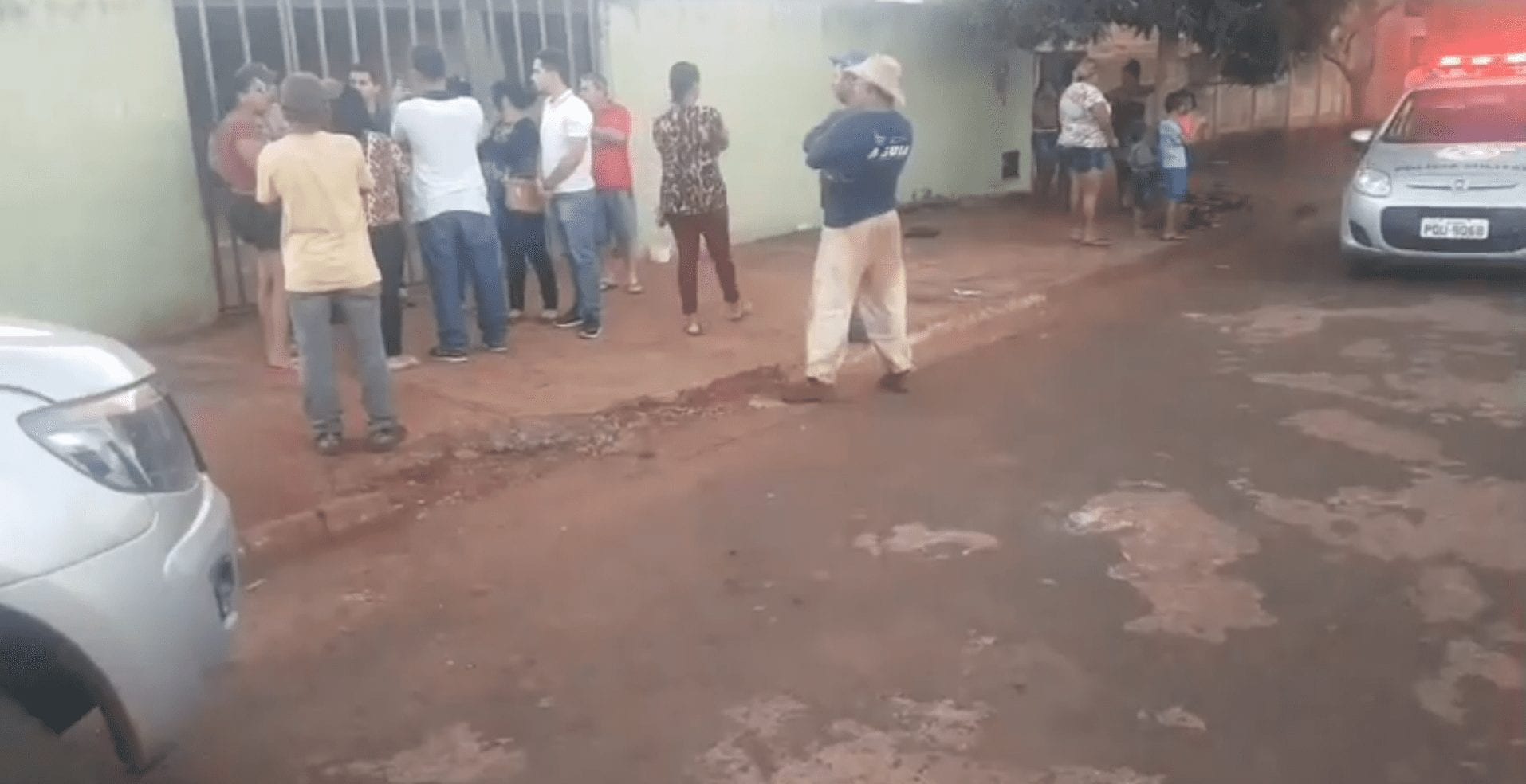 Corpo é encontrado dentro de residência, em Santa Helena de Goiás