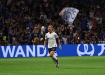 França bate Brasil na prorrogação na Copa do Mundo de Futebol Feminino e avança