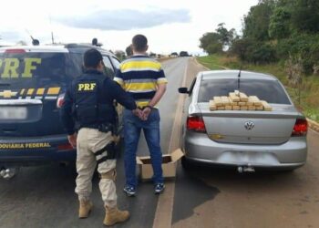 Homem é preso transportando 18 quilos de drogas, em Cocalzinho de Goiás