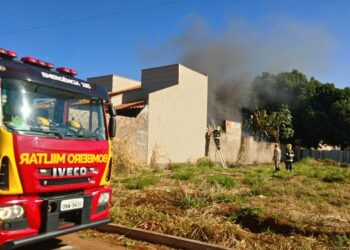 Incêndio atinge casa no setor Pontakayana, em Trindade