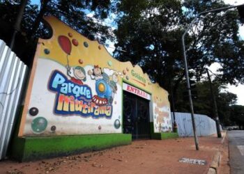 MPGO pede documentos que atestem segurança para reabertura do Parque Mutirama, em Goiânia