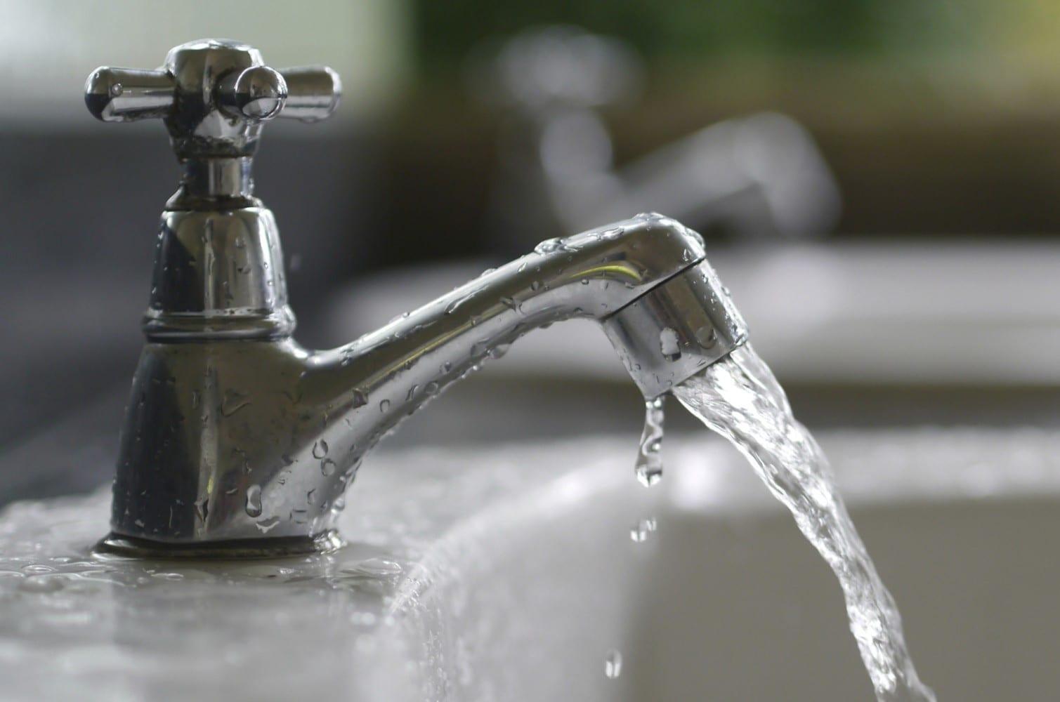 Prefeitura desautoriza Saneago sobre reajuste na conta de água