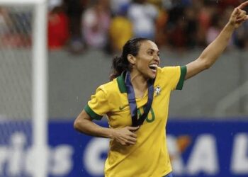Recuperada, Marta deve enfrentar Itália e mostra fome de bola no Mundial Feminino
