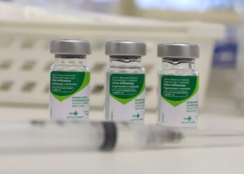 Vacina contra gripe é liberada para toda população de Goiás; veja onde se vacinar