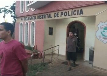 Estudantes suspeitos de agressões homofóbicas são presos, em Goiânia