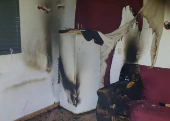 Homem coloca fogo em casa com mulher e filhas dentro