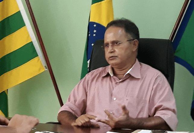 Prefeito de São Miguel do Araguaia renuncia para assumir hospital em Goiânia
