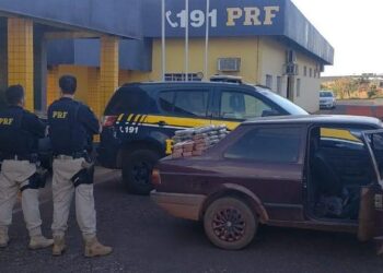 PRF apreende R$ 400 mil em drogas em Jataí