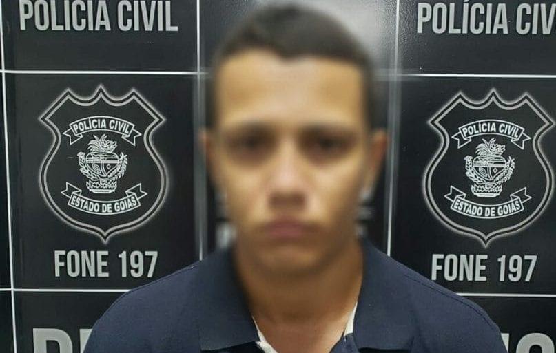 Jovem é preso ao tentar comprar carro de R$ 100 mil com documento falso, em Goiânia