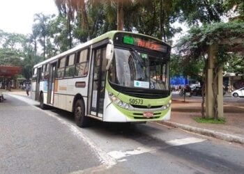 Linha de ônibus sofre alteração devido obras do BRT