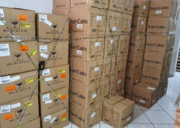 Mais de 23 mil produtos pirateados são apreendidos em operação da Anatel, em Goiás e outros 10 estados