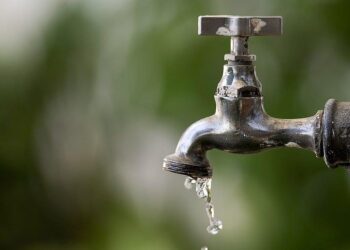 Mais de 50 bairros em Trindade também são afetados por falta d'água nesta terça (10)