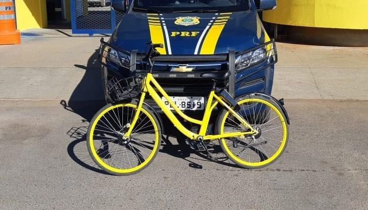 Polícia recupera bicicleta de aplicativo roubada, no Distrito Federal