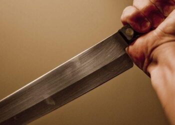 Acusado de tentar matar filho a facadas vai a júri popular, em Goiânia