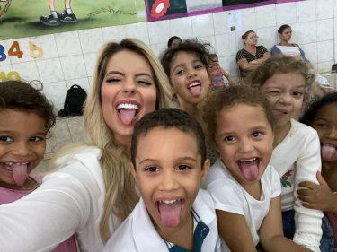 Eri Johnson e Viviane Araújo apresentam peça “Quem é Quem - A Comédia Ponto Com”