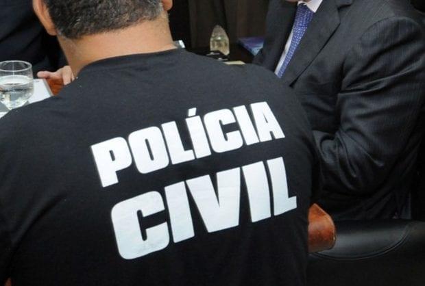 Policiais civis são presos suspeitos de assaltar compradores da OLX, em Anápolis
