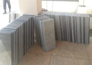 Agentes encontram 50 celulares em mármore utilizado na reforma de presídio, em Formosa