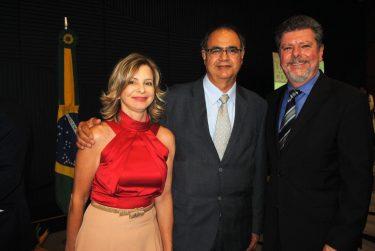 Centro Cultural Oscar Niemeyer inaugura "Exposição Acervo” com entrada gratuita