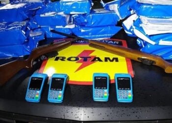 PM apreende 172 máquinas usadas em fraudes com cartões de crédito, em Goiânia