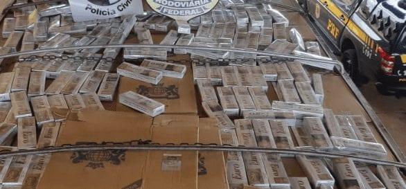 Polícia apreende carga de cigarros do Paraguai avaliada em R$ 2 milhões, em Goiás