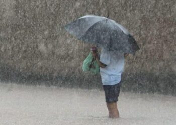 Alerta de chuvas intensas segue até esta quarta-feira (4), em Goiás