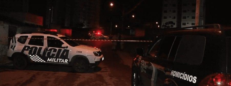 Após festa, homem é encontrado morto dentro de casa, em Goiânia