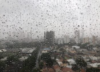 Inmet emite aviso de chuvas intensas nesta quinta-feira (19), em Goiás