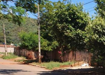 Menina de 7 anos raptada e estuprada sai da UTI e estado é regular, em Goiás