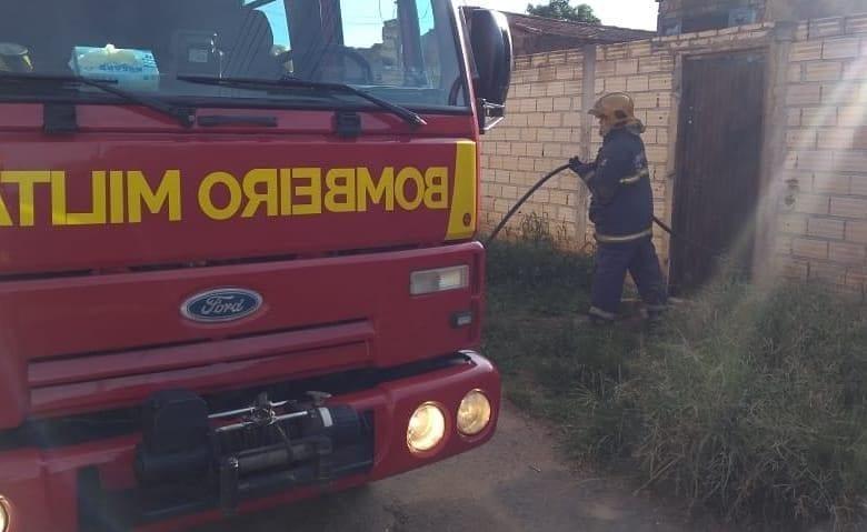 Morador fica com 35% do corpo queimado após casa pegar fogo, em São Luís