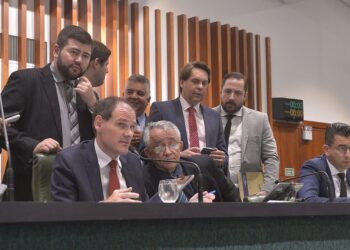 PEC da Previdência estadual é aprovada em primeiro turno na Alego