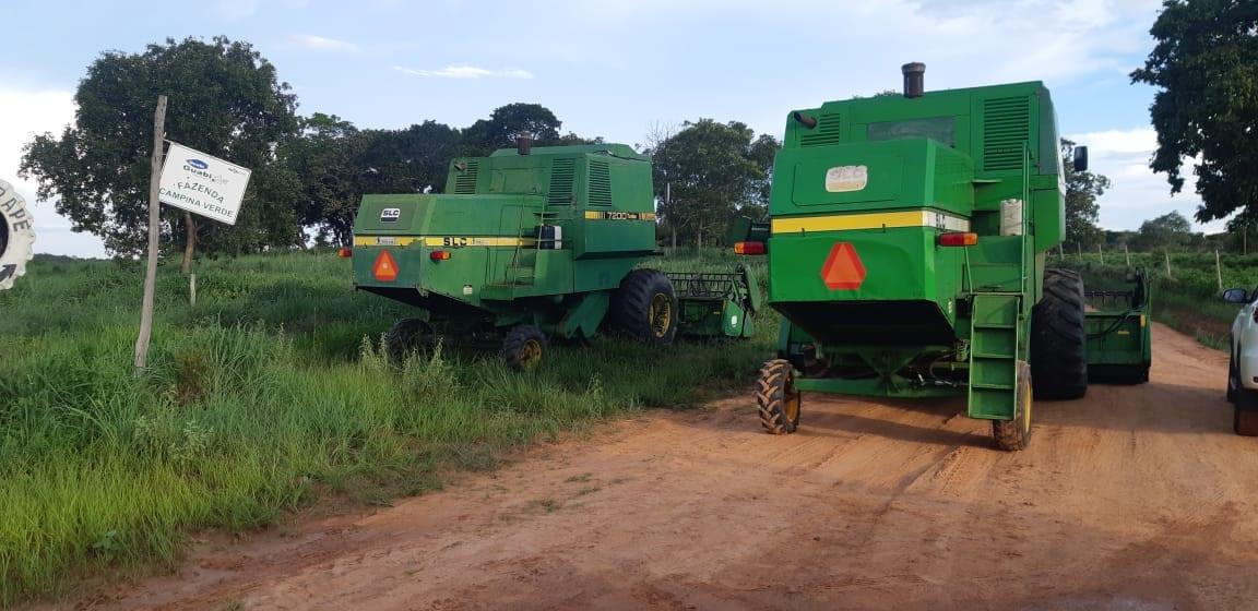 Adolescente é flagrado conduzindo máquina agrícola na BR-153, em Aragarças