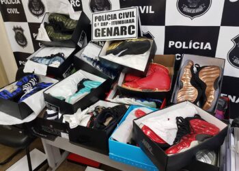 Em investigação de tráfico, homem é preso com 19 pares de tênis roubados, em Goiás