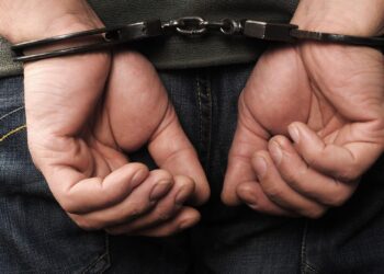Homem é preso suspeito de agredir cunhada com socos e pontapés, em Goianésia