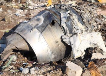 Irã nega que avião ucraniano que caiu em Teerã tenha sido atingido por míssil