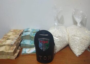 MP denuncia 30 pessoas que adulteravam e vendiam remédios para emagrecer, em Goiás
