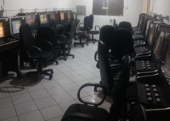 PC apreende 33 máquinas caça-níqueis em duas casas de jogos em Goiânia