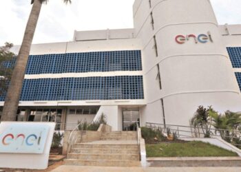 Por má prestação de serviço, Procon Goiás multa Enel em R$ 9 milhões