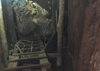 Suspeitos de cavarem túnel para fuga de presos morrem em confronto, em Mineiros
