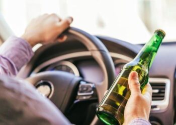 Bêbado, motorista atropela três adolescentes e tenta fugir, em Formosa