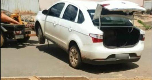 Homem é preso com carro utilizado em roubo de cargas, em Aparecida de Goiânia