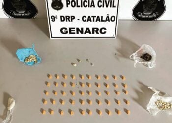 Traficante é preso após anunciar venda drogas por rede social, em Catalão