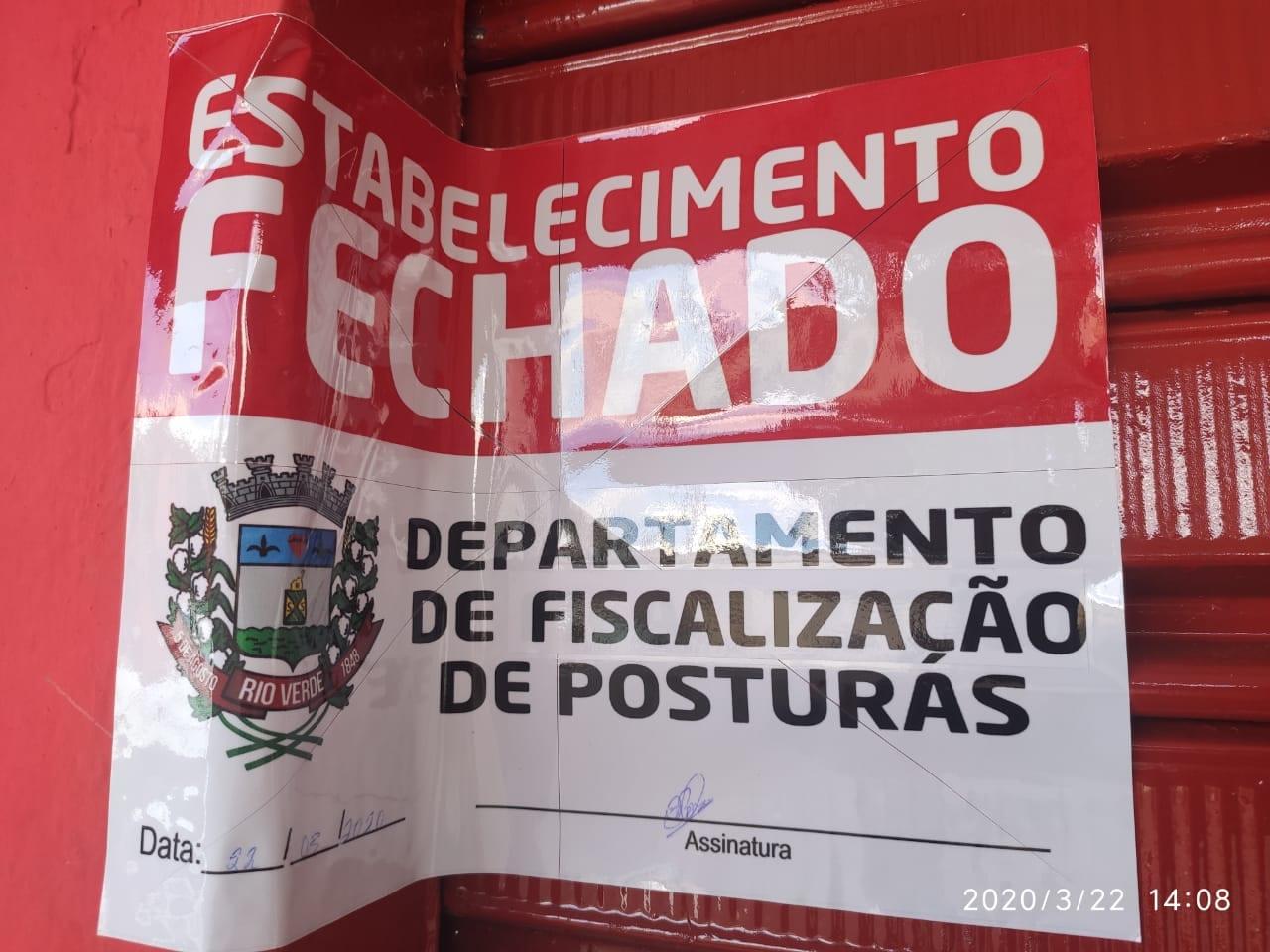 Após aglomeração, PM fecha distribuidora de bebidas, em Rio Verde