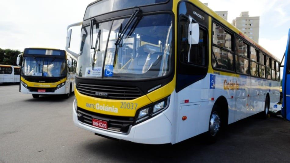 Coronavírus em Goiás: ônibus coletivos param de circular nesta terça (24)