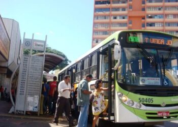 Coronavírus: Justiça goiana mantém toda frota de ônibus em horário de pico