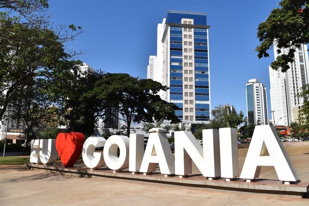 Dicionário Goianês: gírias e expressões típicas dos goianos - Curta Mais -  Goiânia