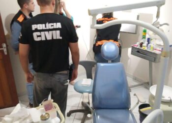 Falso dentista é preso após atuar por 12 anos de forma ilegal, em Goiás