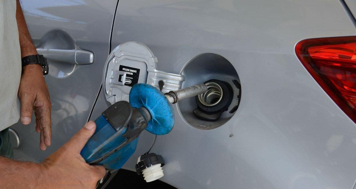Petrobras espera que queda de preço da gasolina chegue aos postos