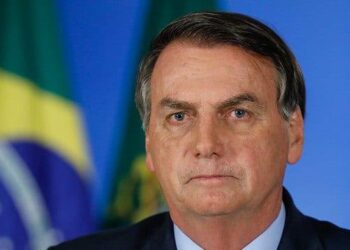 Bolsonaro repete que o que está havendo é a destruição de empregos no Brasil
