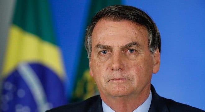 Bolsonaro repete que o que está havendo é a destruição de empregos no Brasil